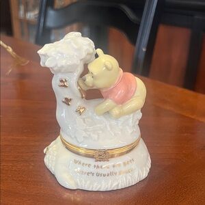 Lenox Winnie the Pooh Figurine with Gold and Cream Accents